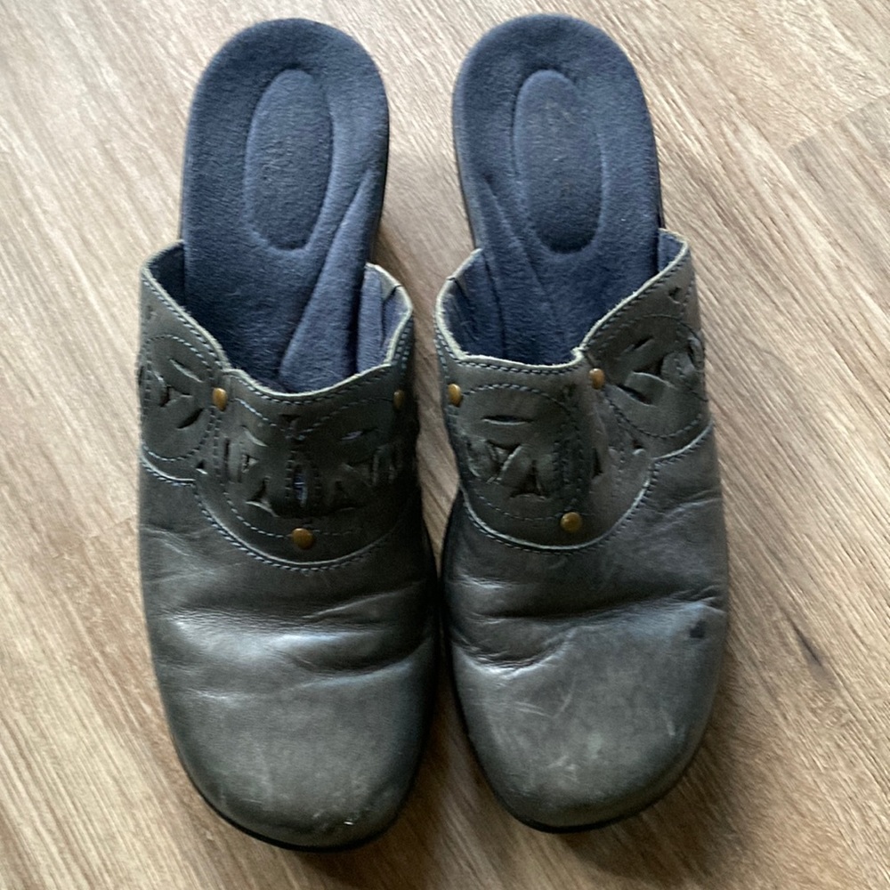 Clarks Mules